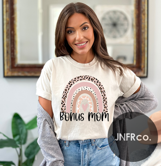 Bonus Mom Rainbow - DTF Transfer
